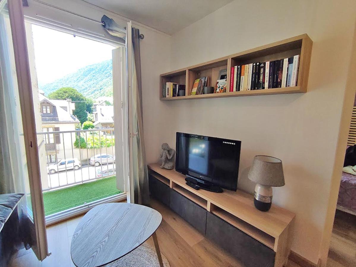 Chez Dominique, T2, Centre Ville, Vue Montagne, Wifi, 4 Personnes Bagnères-de-Luchon Εξωτερικό φωτογραφία